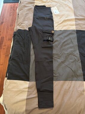 Firm abs Cargo Fitness Leggings Black Size Small